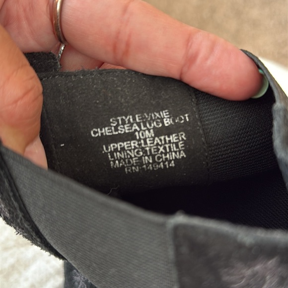 Johnny Was Vixie Chelsea Lug Boots - Picture 13 of 17